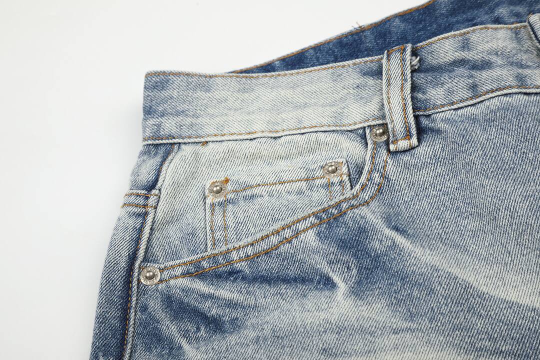 Vintage blue: 86.4% cotton 9.6% polyester 4% regenerated cellulose fiber