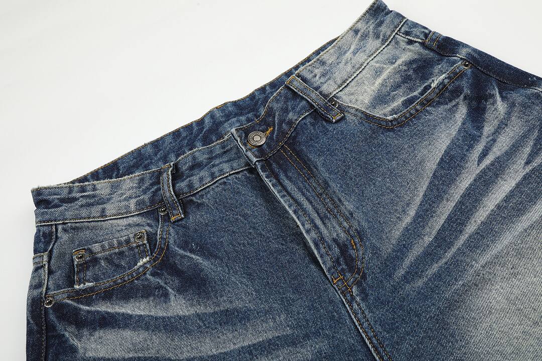 Vintage blue: 86.4% cotton 9.6% polyester 4% regenerated cellulose fiber