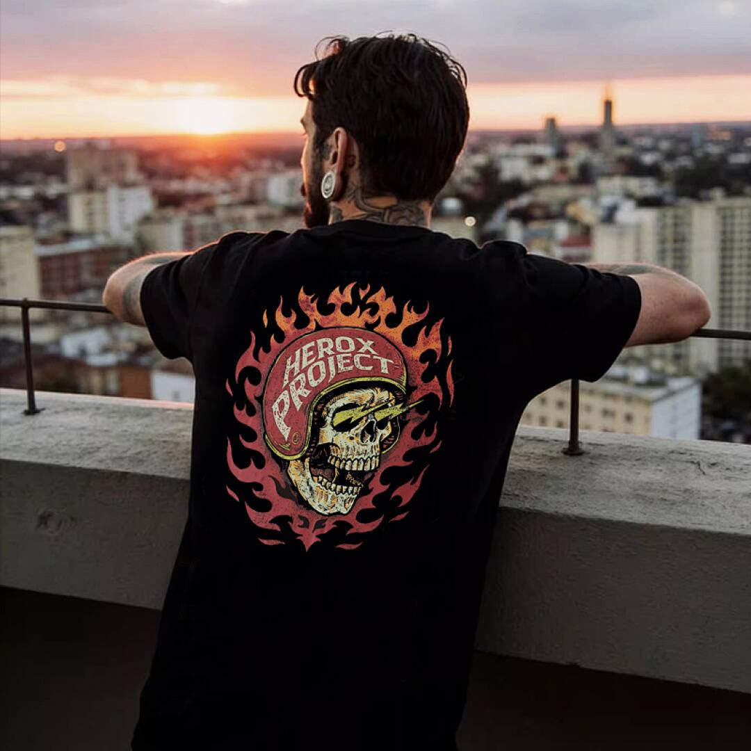 156# American Streetwear Motorcycle Style Flame Skull Print T-Shirt P35