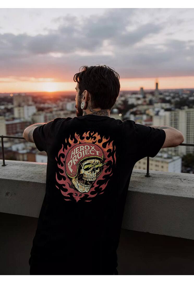 156# American Streetwear Motorcycle Style Flame Skull Print T-Shirt P35