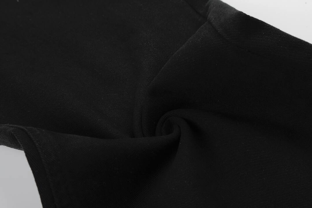 White/Black: 98% Cotton 2% Spandex