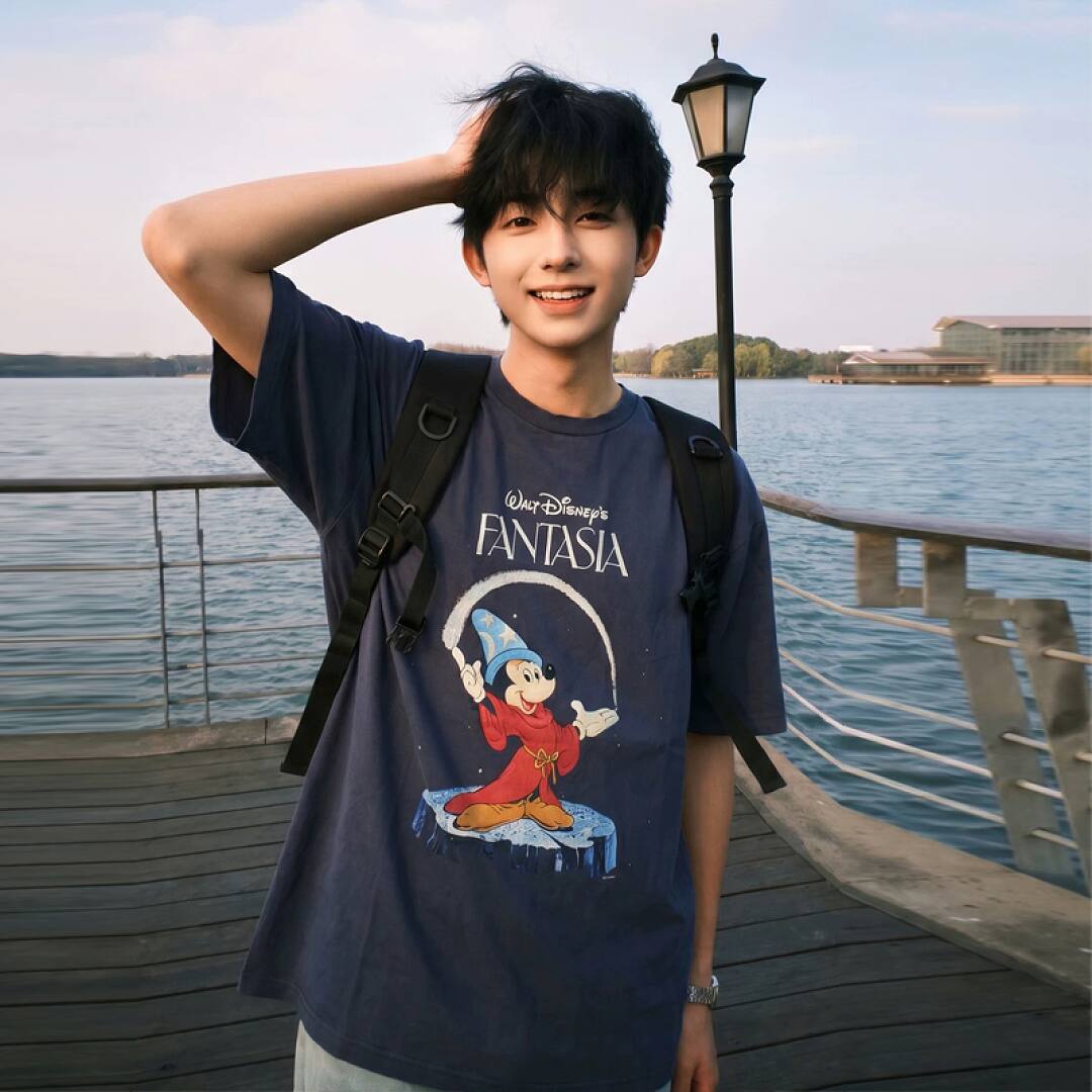 169# American streetwear creative cartoon Mickey magic print short sleeve T-shirt P30
